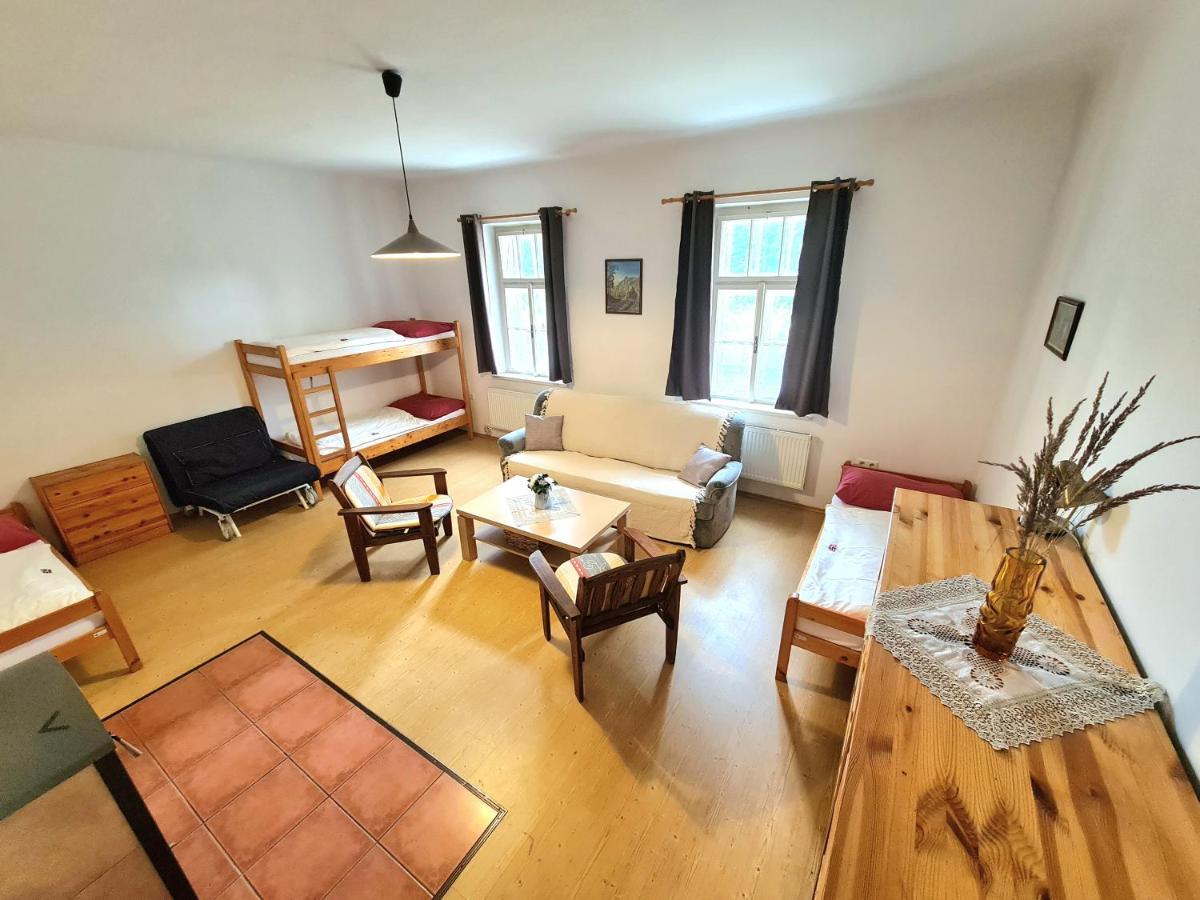 Uzkokolejky - Apartmany Strizovice Exteriör bild